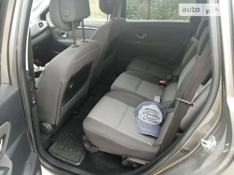 Універсал Renault Grand Scenic 2012 в Івано-Франківську