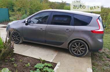 Универсал Renault Grand Scenic 2012 в 