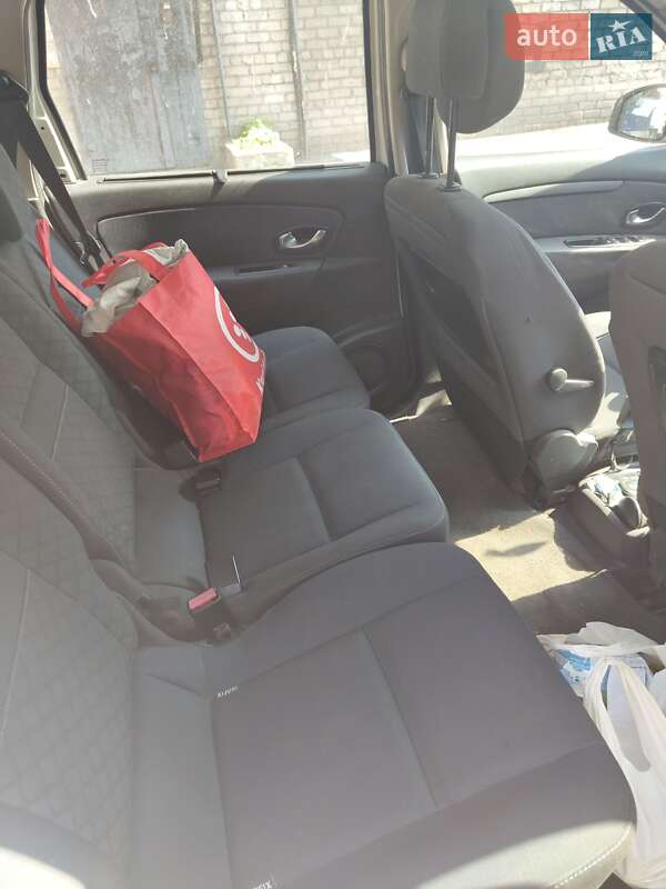 Мінівен Renault Grand Scenic 2010 в Кам'янському