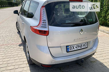 Минивэн Renault Grand Scenic 2012 в Дунаевцах