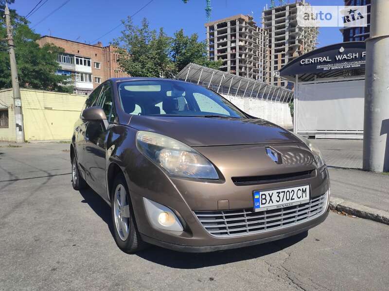 Мінівен Renault Grand Scenic 2010 в Вінниці