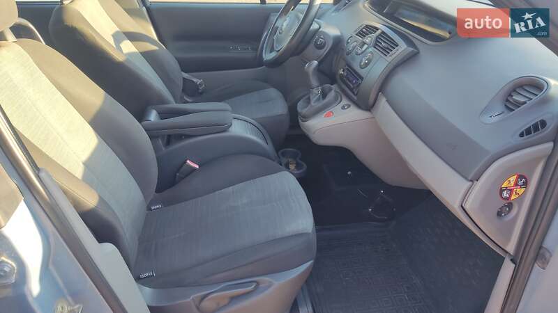 Минивэн Renault Grand Scenic 2006 в Чернигове