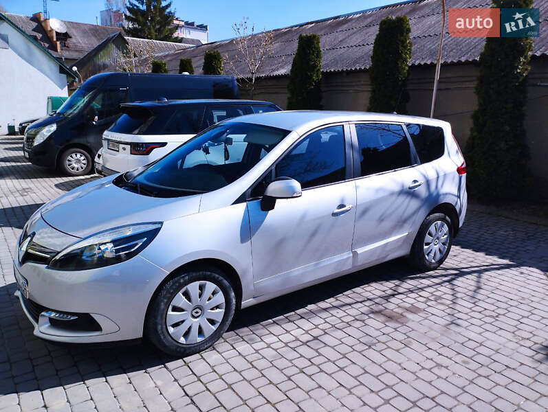 Минивэн Renault Grand Scenic 2015 в Ивано-Франковске