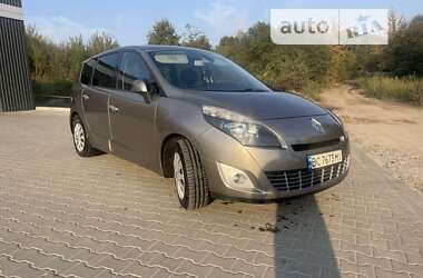 Мінівен Renault Grand Scenic 2011 в Львові