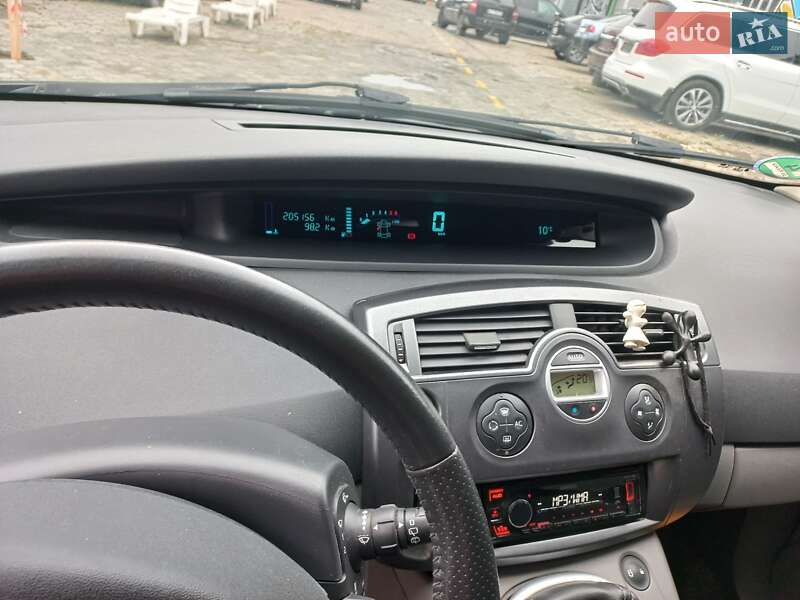 Минивэн Renault Grand Scenic 2006 в Луцке фото 7 Минивэн Renault Grand Scenic 2006 в Луцке