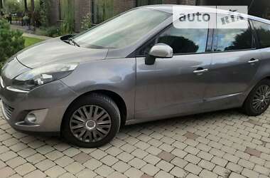 Минивэн Renault Grand Scenic 2010 в Сумах