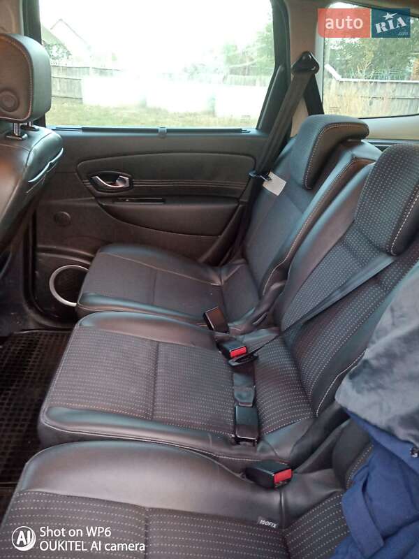 Минивэн Renault Grand Scenic 2010 в Тыврове