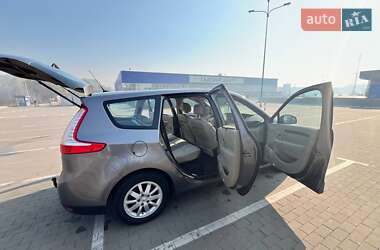 Мінівен Renault Grand Scenic 2011 в Сумах