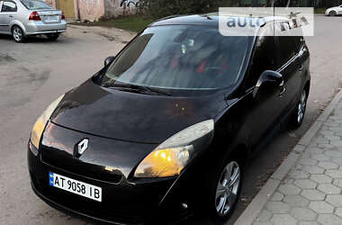 Мінівен Renault Grand Scenic 2009 в Івано-Франківську