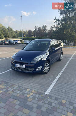 Renault Grand Scenic 2011