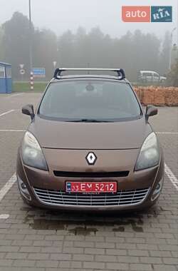 Renault Grand Scenic 2010