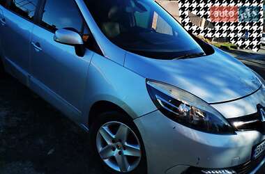 Renault Grand Scenic 2014