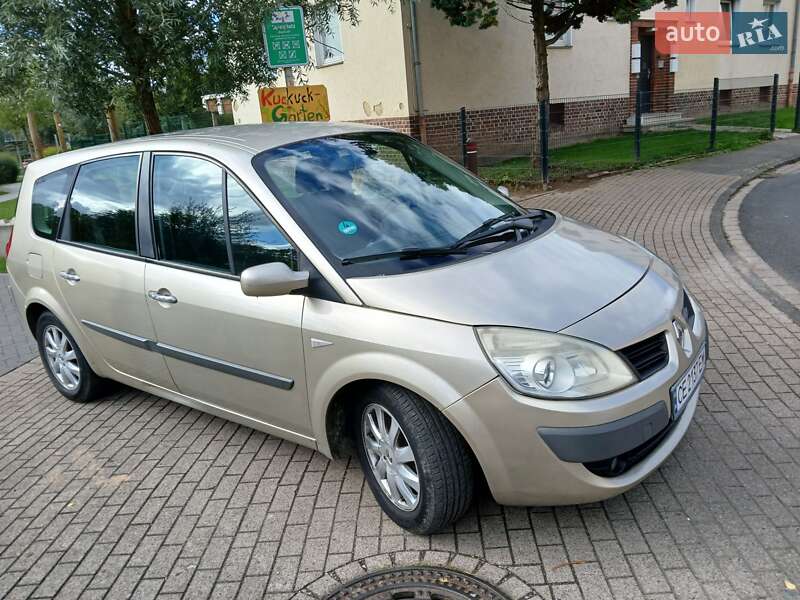 Renault Grand Scenic 2006