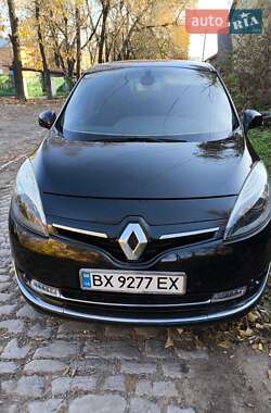 Renault Grand Scenic 2012