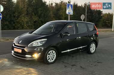 Renault Grand Scenic 2012