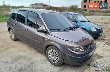 Мінівен Renault Grand Scenic 2004 в Ужгороді