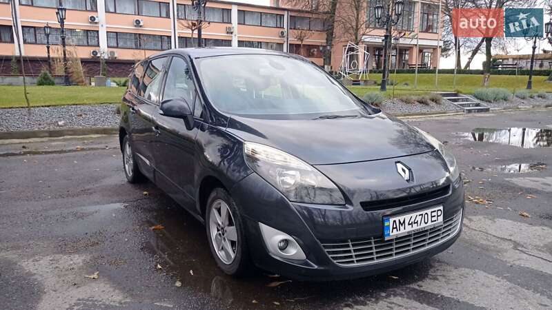 Мінівен Renault Grand Scenic 2011 в Звягелі