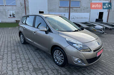 Мінівен Renault Grand Scenic 2011 в Луцьку