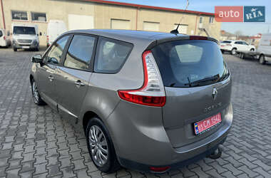 Мінівен Renault Grand Scenic 2011 в Луцьку