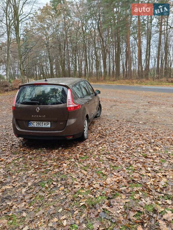 Мінівен Renault Grand Scenic 2010 в Кам'янці-Бузькій