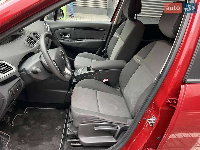 Мінівен Renault Grand Scenic 2012 в Києві