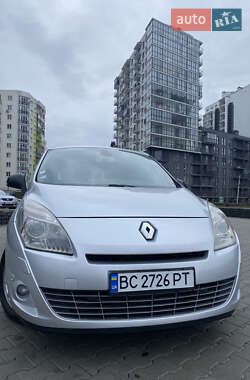 Мінівен Renault Grand Scenic 2011 в Львові