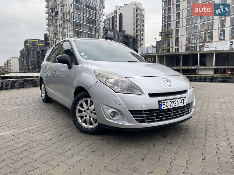 Мінівен Renault Grand Scenic 2011 в Львові