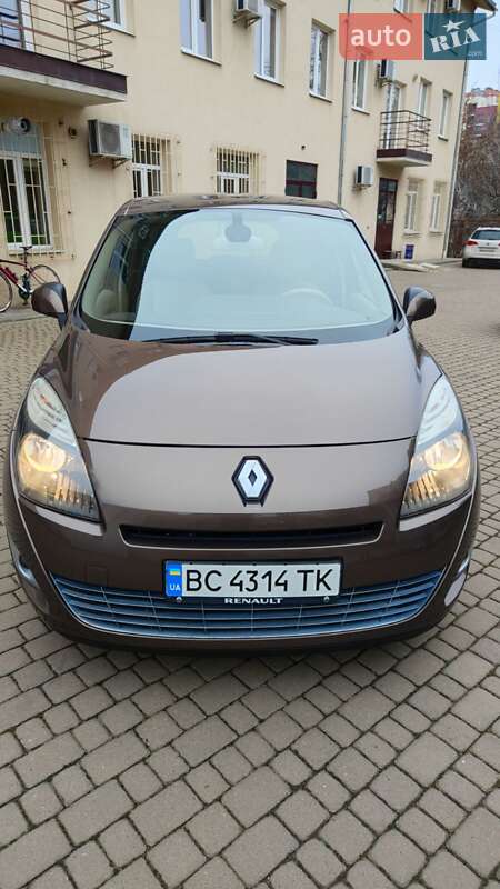 Мінівен Renault Grand Scenic 2010 в Львові