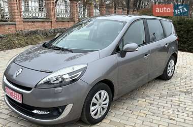 Renault Grand Scenic 2012