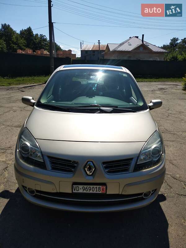 Мінівен Renault Grand Scenic 2009 в Чернівцях