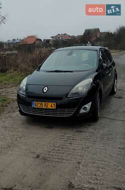 Минивэн Renault Grand Scenic 2011 в Ровно