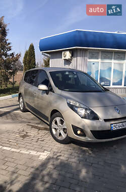 Renault Grand Scenic 2011