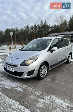 Renault Grand Scenic 2010