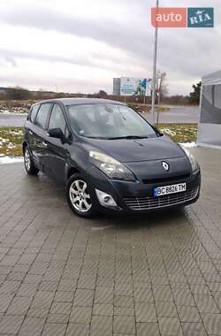 Renault Grand Scenic 2010