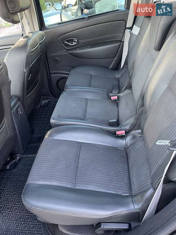 Минивэн Renault Grand Scenic 2012 в Житомире