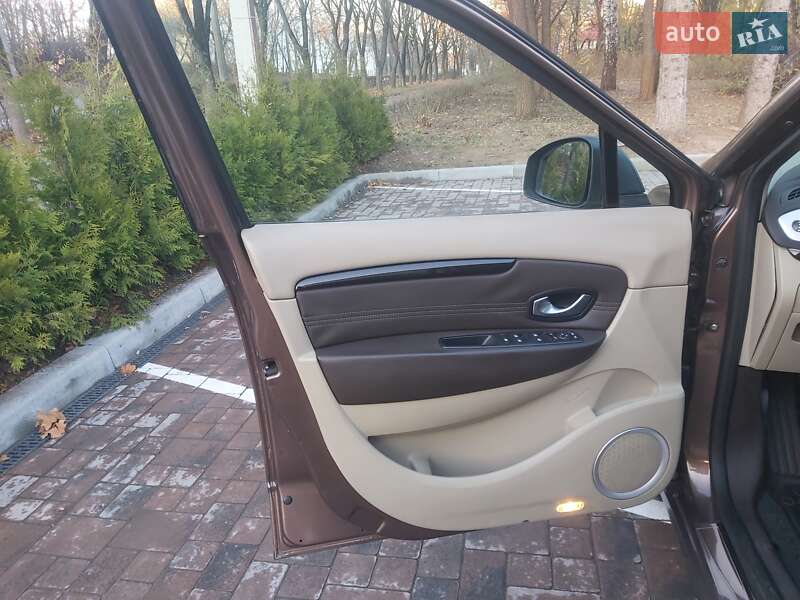 Мінівен Renault Grand Scenic 2009 в Тернополі фото 14 Мінівен Renault Grand Scenic 2009 в Тернополі