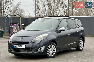 Renault Grand Scenic 2010