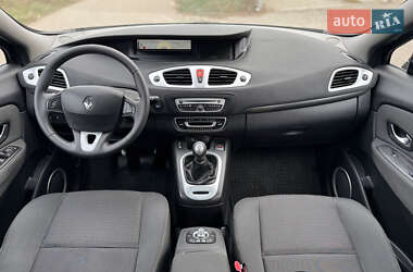 Минивэн Renault Grand Scenic 2010 в Ровно