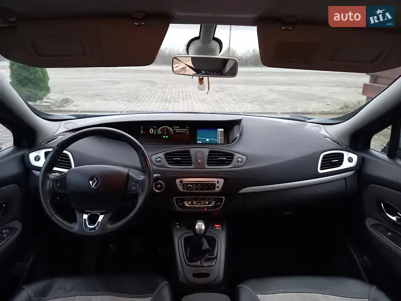 Мінівен Renault Grand Scenic 2013 в 