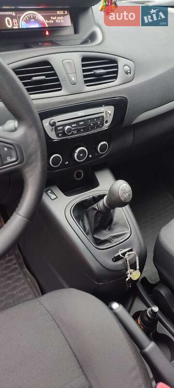 Мінівен Renault Grand Scenic 2012 в Рівному