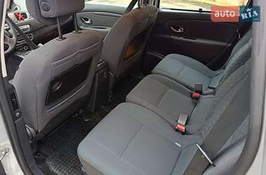 Минивэн Renault Grand Scenic 2010 в 
