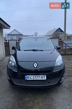 Renault Grand Scenic 2011