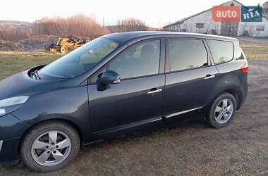 Renault Grand Scenic 2011