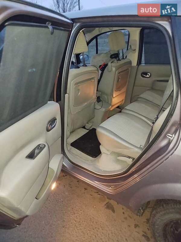 Мінівен Renault Grand Scenic 2005 в Рожище фото 8 Мінівен Renault Grand Scenic 2005 в Рожище