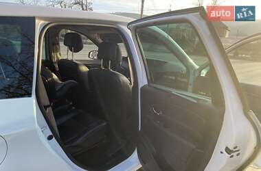 Минивэн Renault Grand Scenic 2012 в 