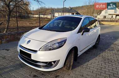 Минивэн Renault Grand Scenic 2012 в 