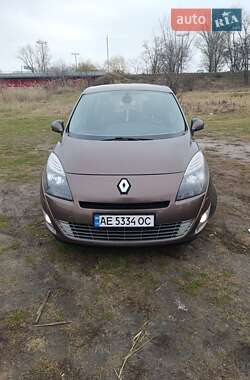 Мінівен Renault Grand Scenic 2010 в Дніпрі