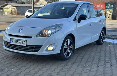 Renault Grand Scenic 2011