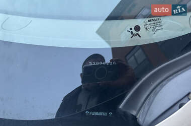Минивэн Renault Grand Scenic 2016 в 