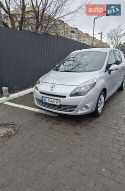 Мінівен Renault Grand Scenic 2011 в Дніпрі